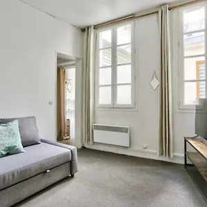Appartement Centre De De - Notre Dame, Paris