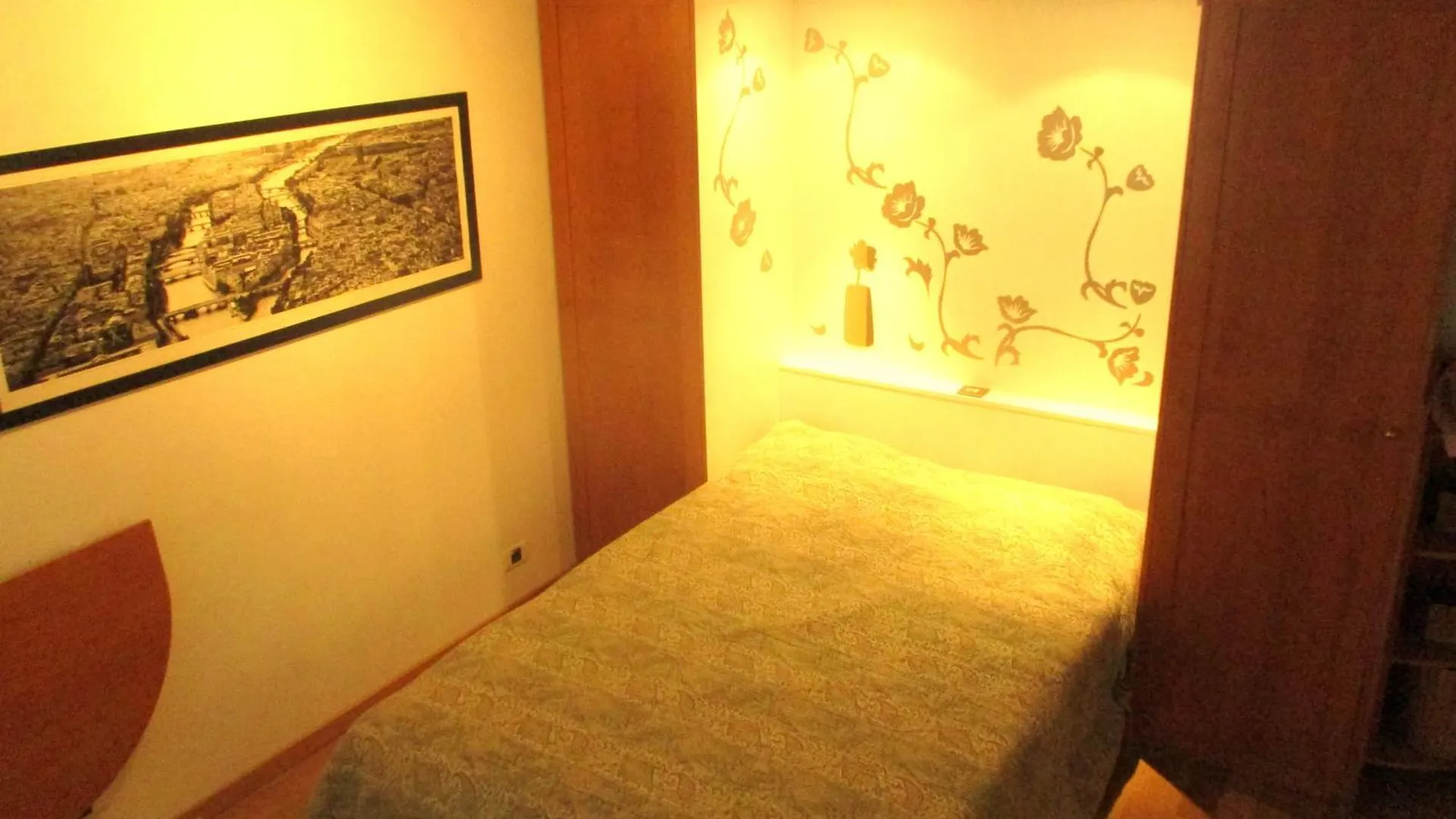 Notre Dame De Paris Apartment